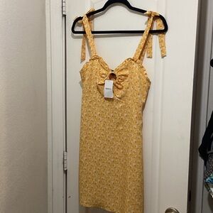 Forever 21 Yellow Floral Mini Dress